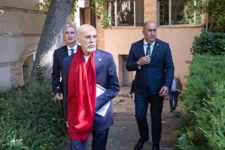 Imagen El Ayuntamiento de Segovia y la Diputación rinden homenaje a la trayectoria y el vínculo con la provincia del artista Carlos León Escudero